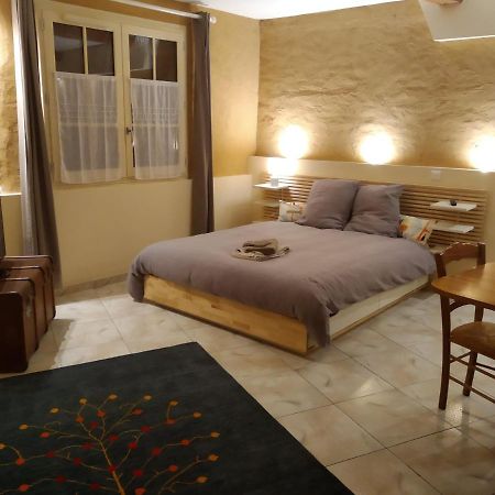 Au Coeur De Montastruc-La-Conseillere - Chambres D'Hotes Luaran gambar