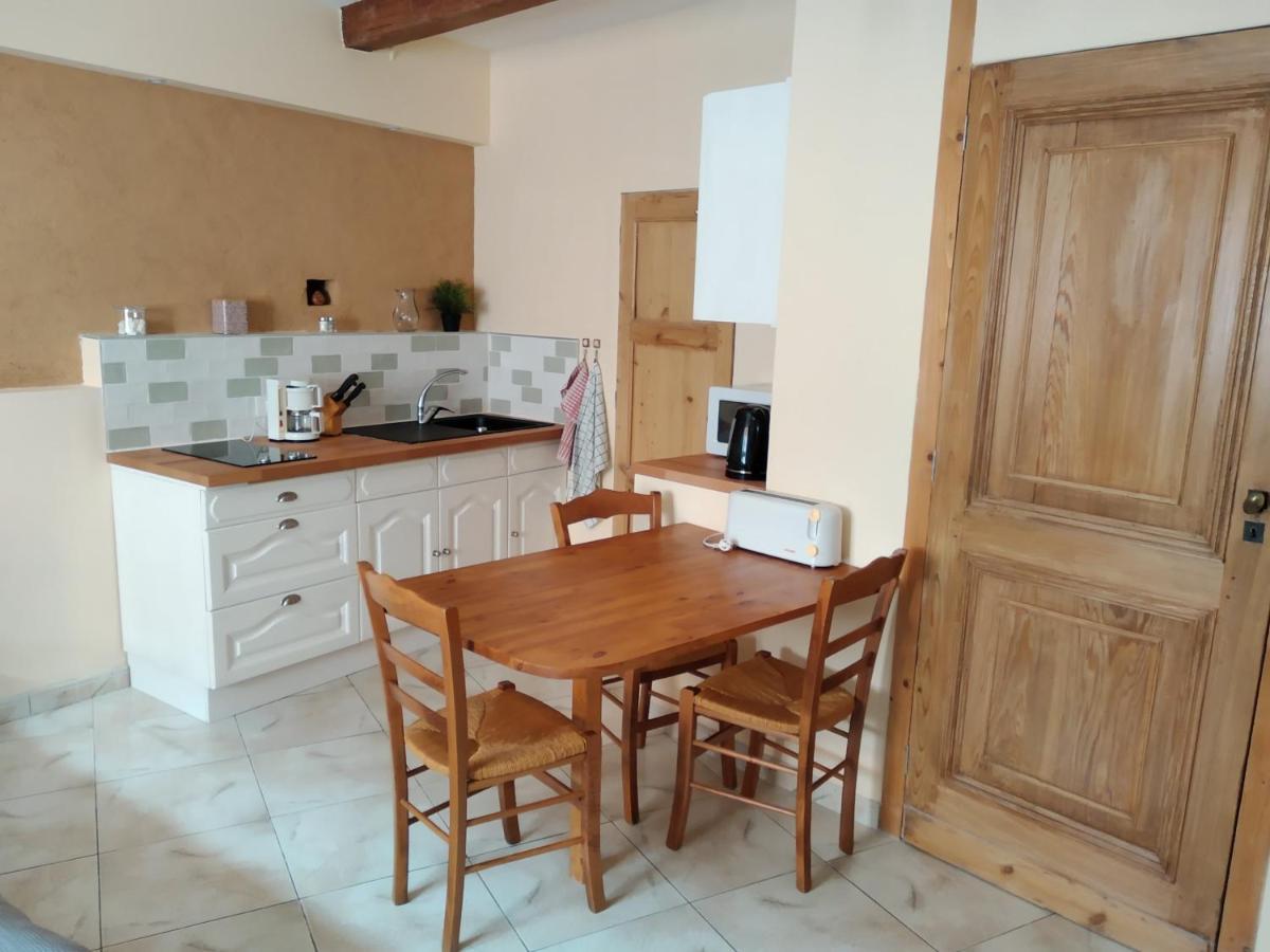 Au Coeur De Montastruc-La-Conseillere - Chambres D'Hotes Luaran gambar