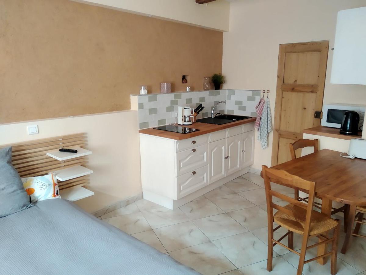 Au Coeur De Montastruc-La-Conseillere - Chambres D'Hotes Luaran gambar
